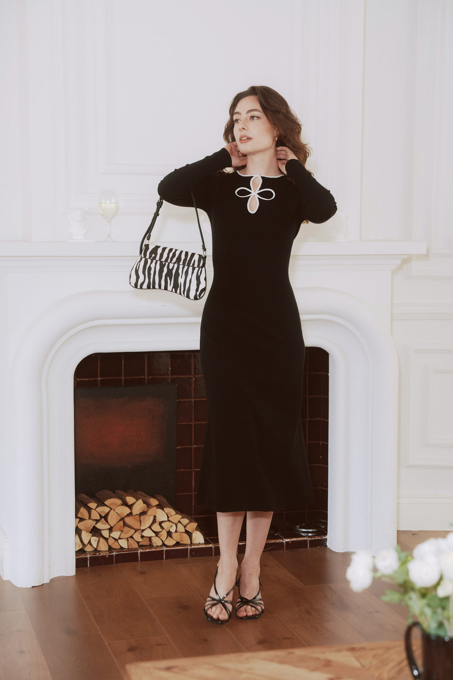 AZURIERA Alvira Knit Dress – Elegant Black Long Sleeve Midi Dress