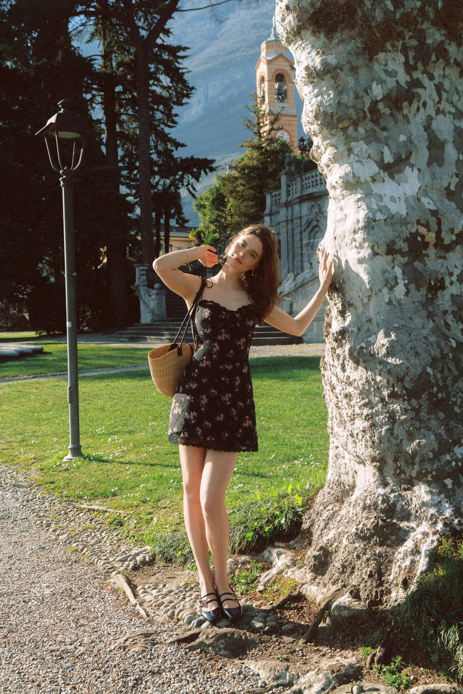 AZURIERA｜Black Silk Floral Lace Mini Dress