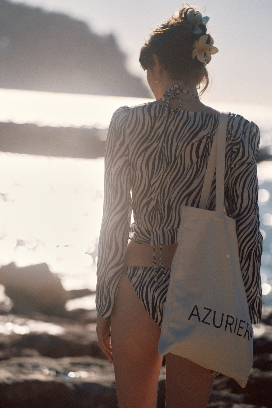 Zenia Zebra Print Silk Top｜AZURIERA